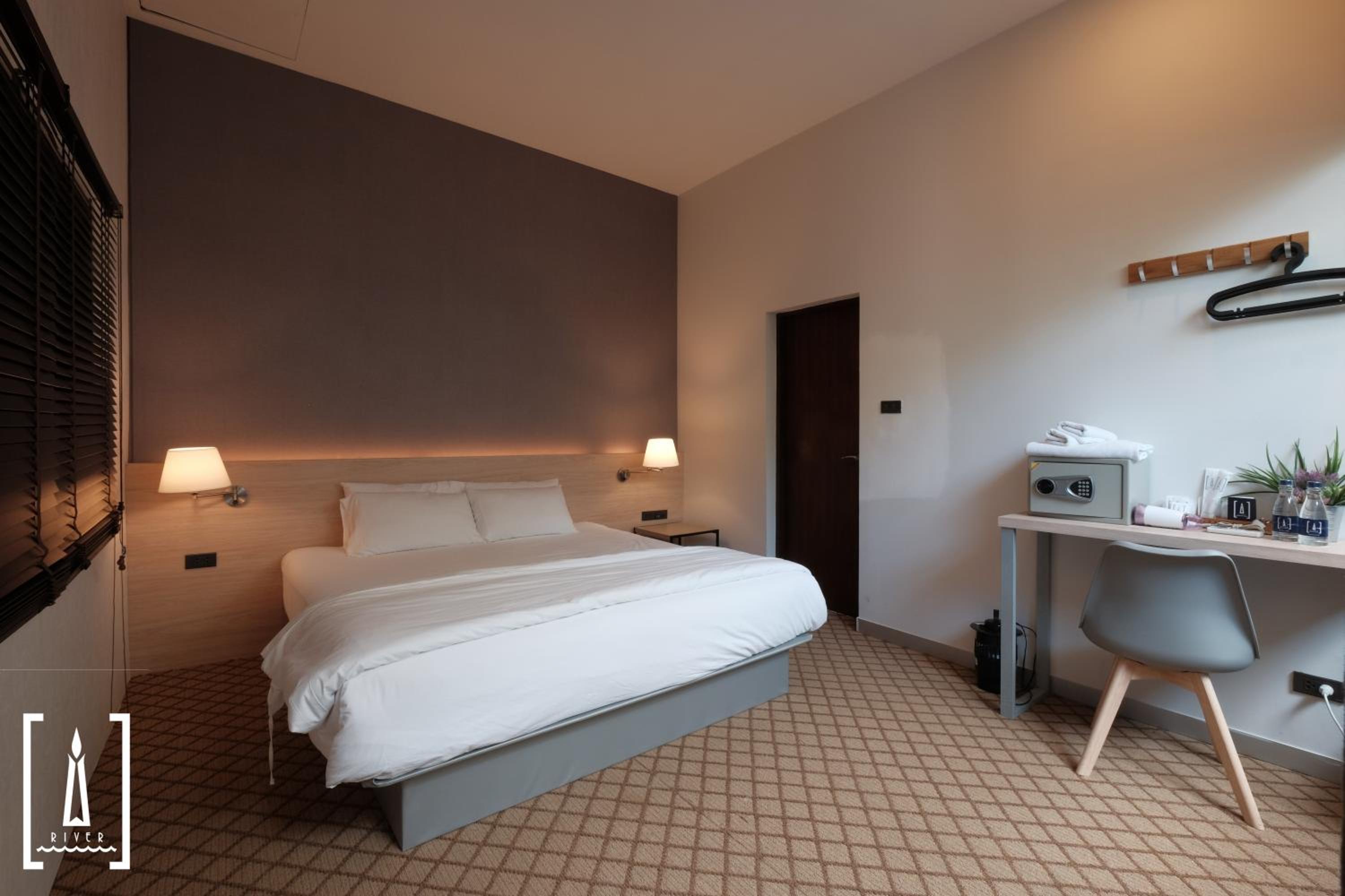 Suite, Street Side View, River View