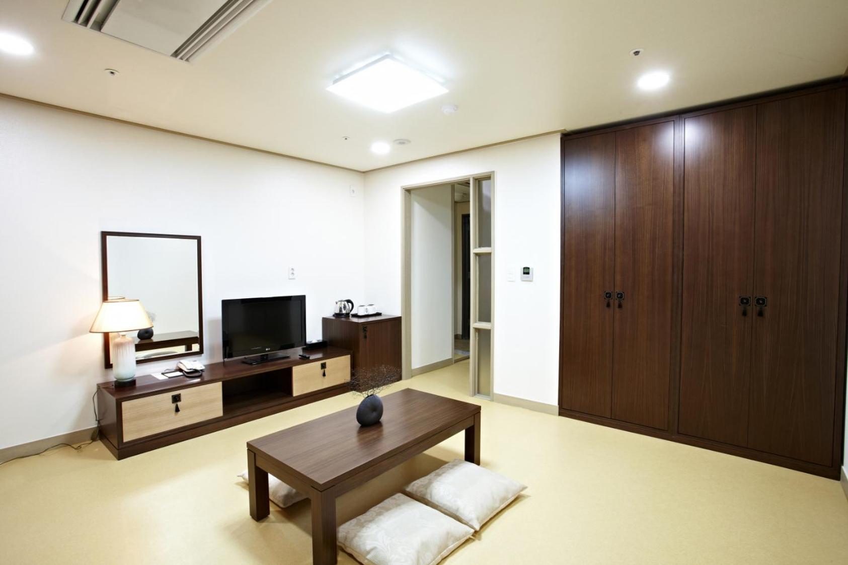 Hi Seoul Youth Hostel 33/48