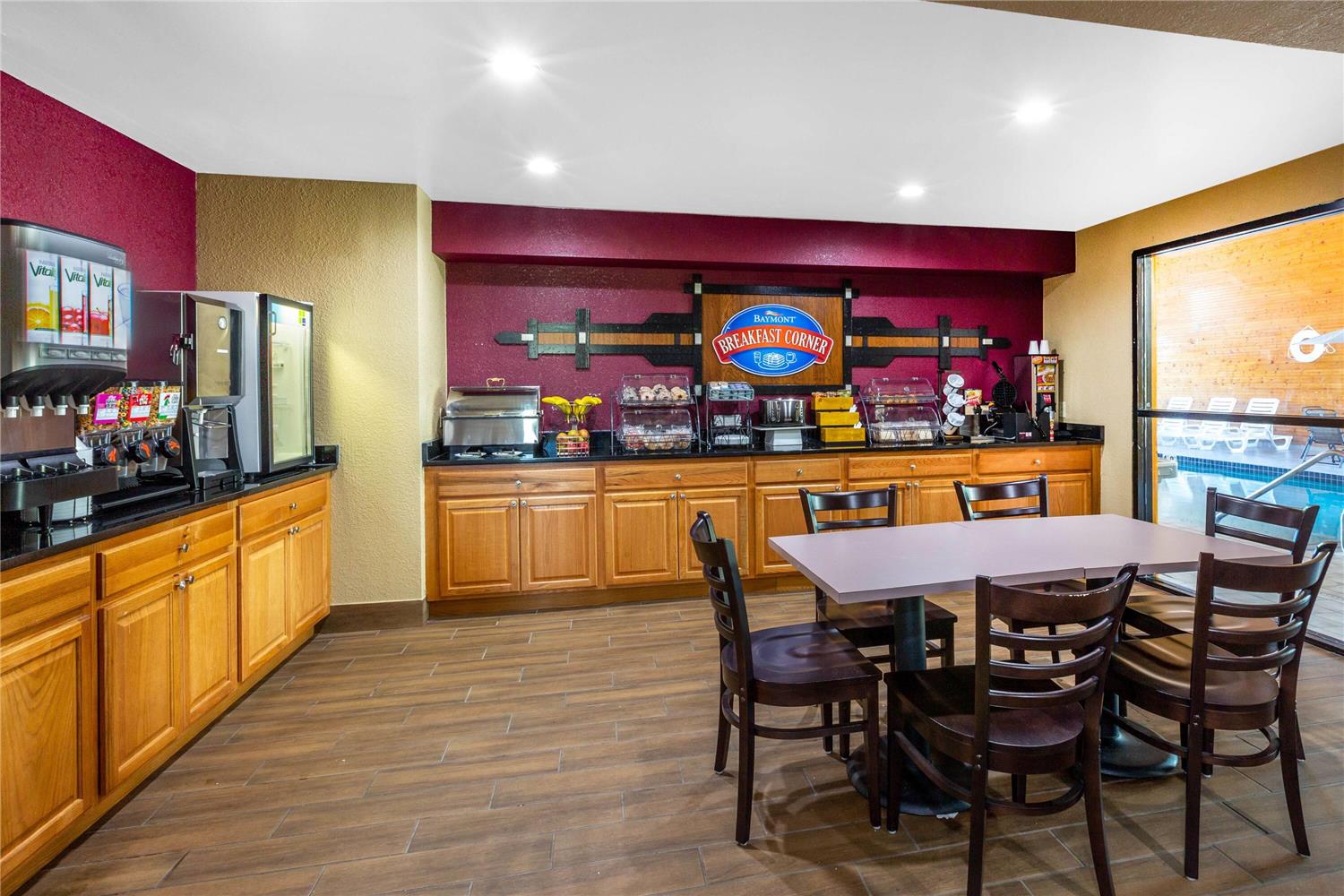 Baymont Inn and Suites by Wyndham Mukwonago 11/14