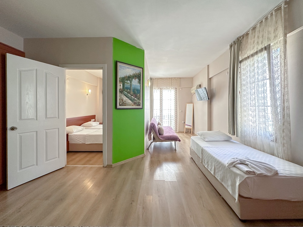 Kekik Apart Otel 10/26