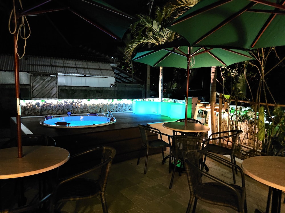 Green Rich Hotel Okinawa Nago 36/47