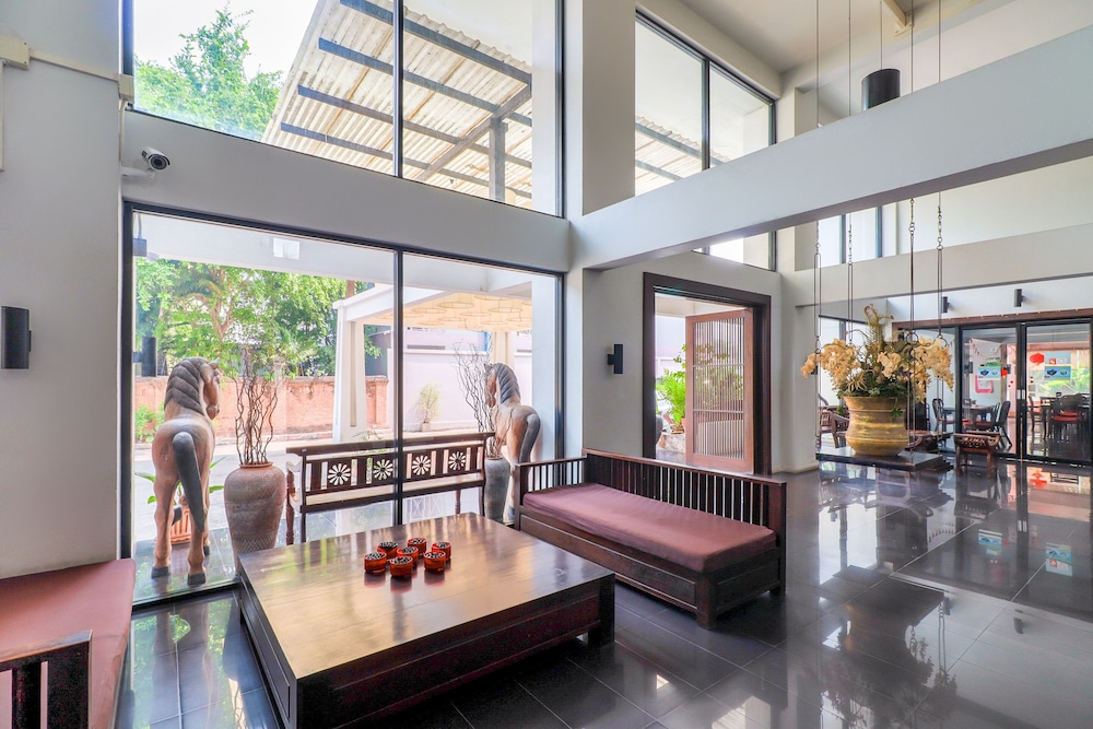 Suan Dok Kaew Hotel 31/38