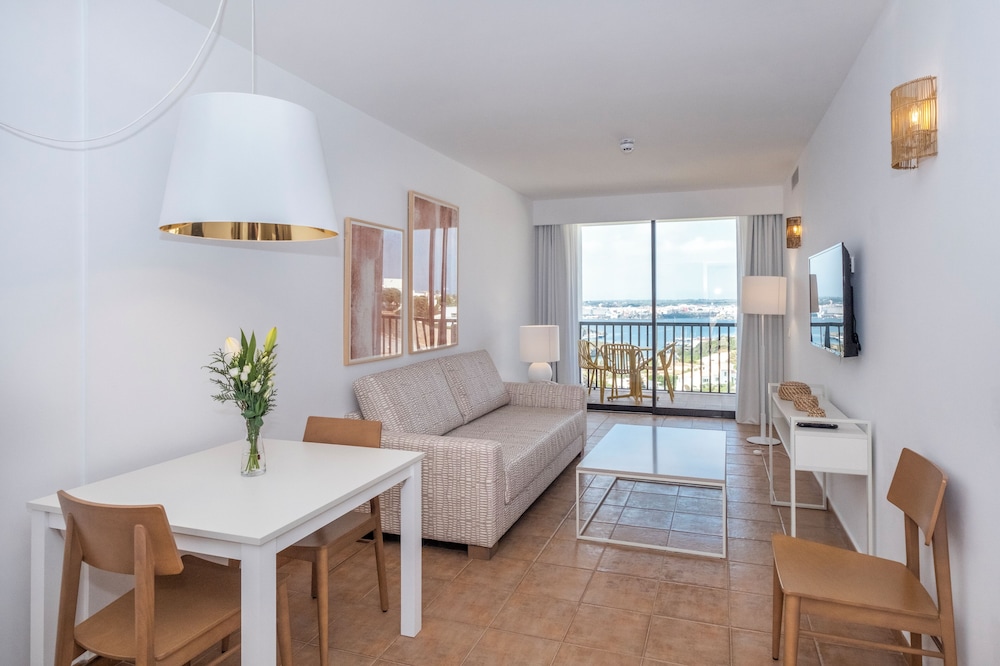 Calallonga Hotel Menorca 17/50