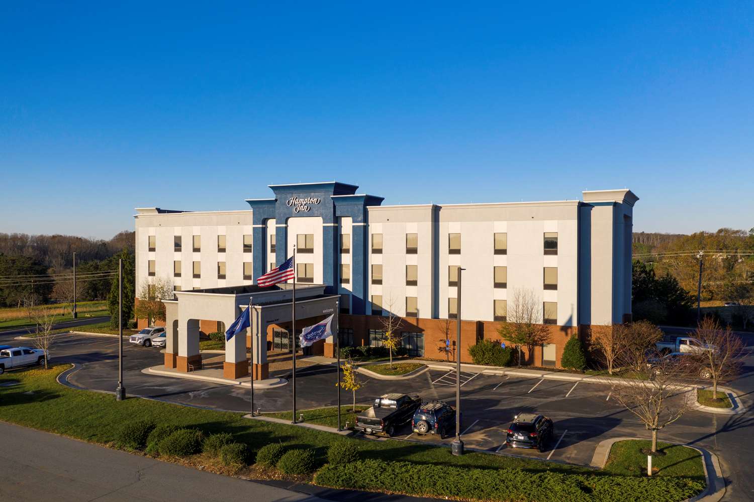 Hampton Inn Gretna 2/24