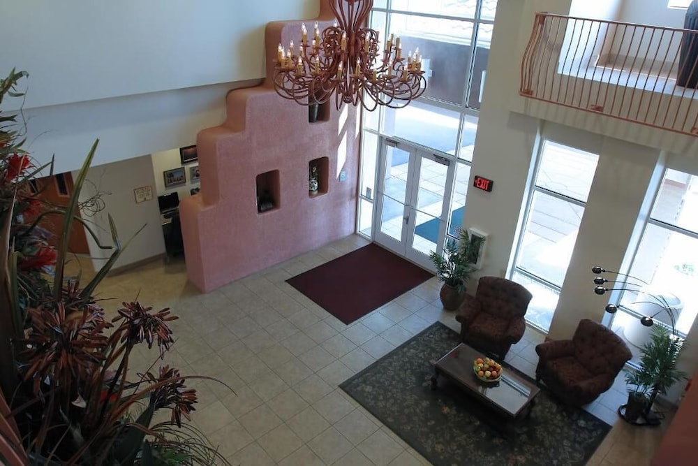 Garden Place Suites 36/61