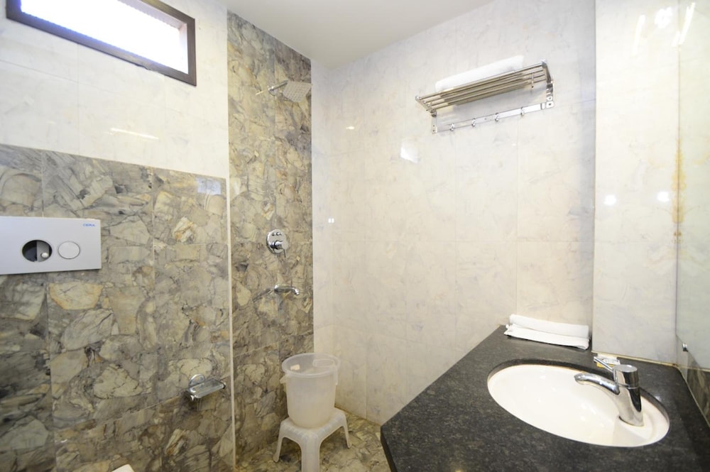 Hotel Kapish Smart 43/47