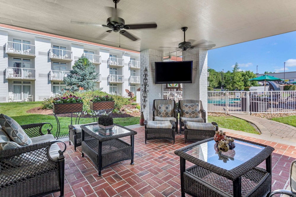 The Inn at Apple Valley, Ascend Hotel Collection 24/48