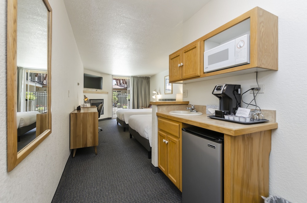 Firelite Lodge 9/50