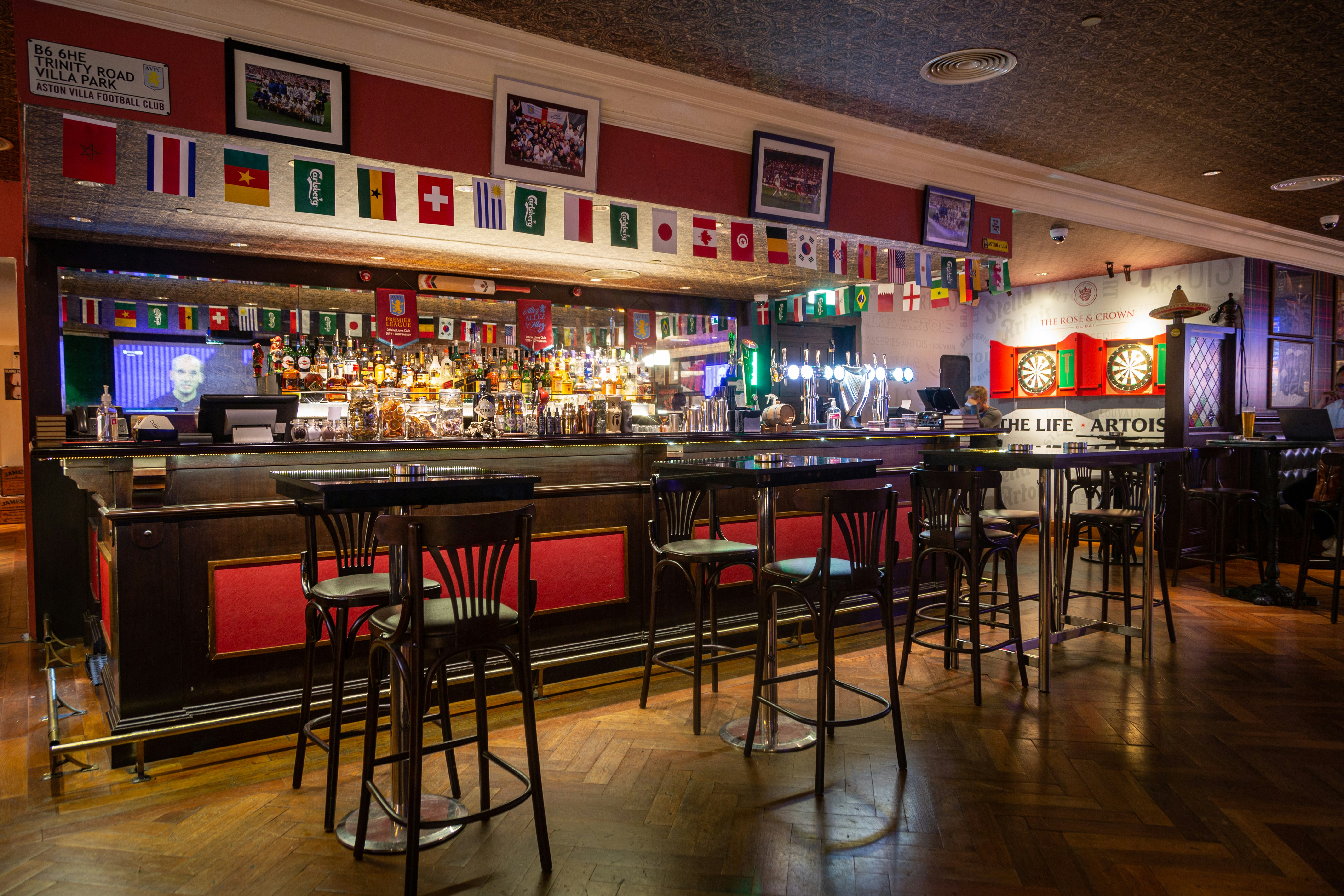 restaurant cafeteria