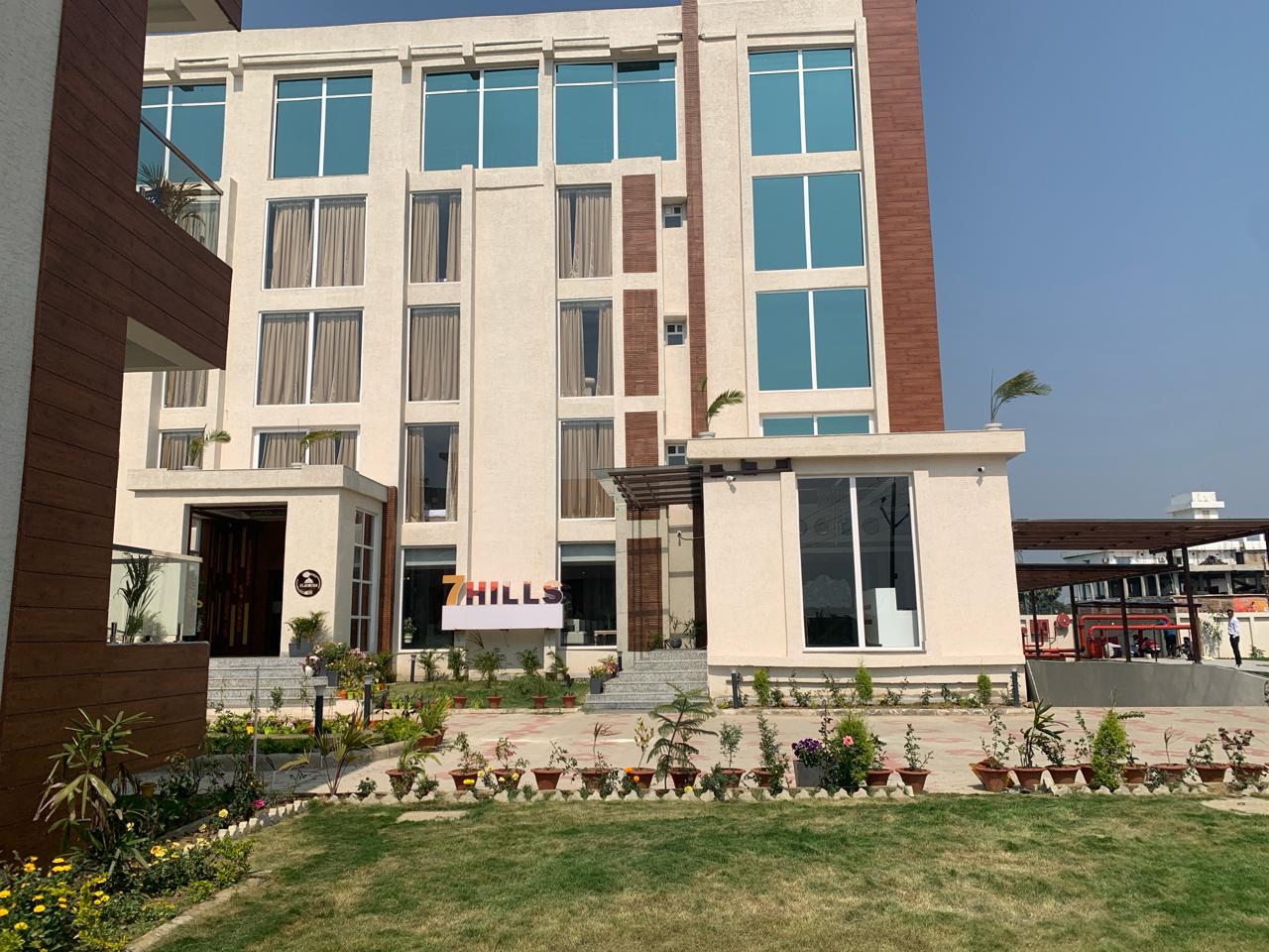 7 Hills Hotel and Resort Nalanda 4/21
