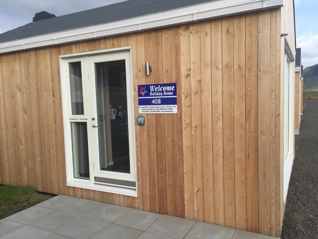 Welcome Holiday Homes 1/11