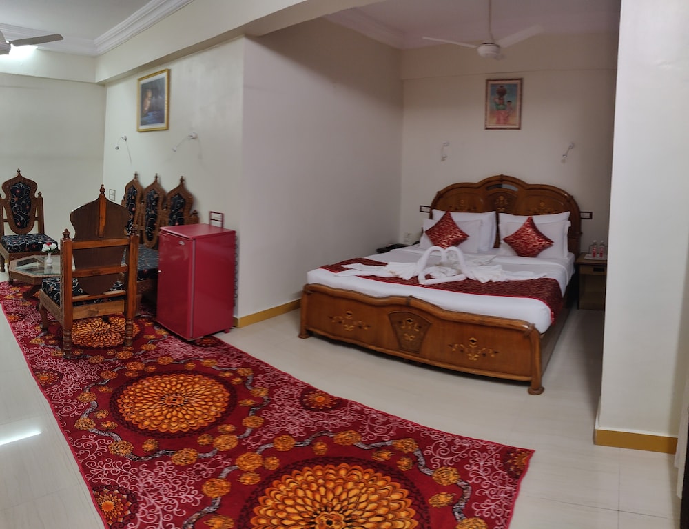 Chandra Inn 22/50