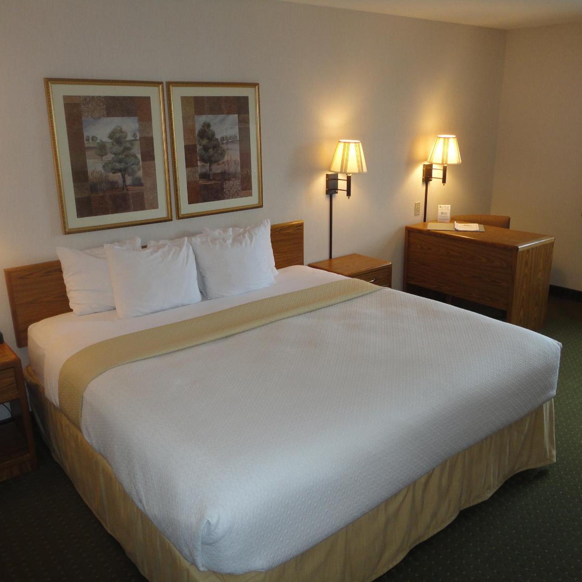Days Inn By Wyndham Rapid City 3/39