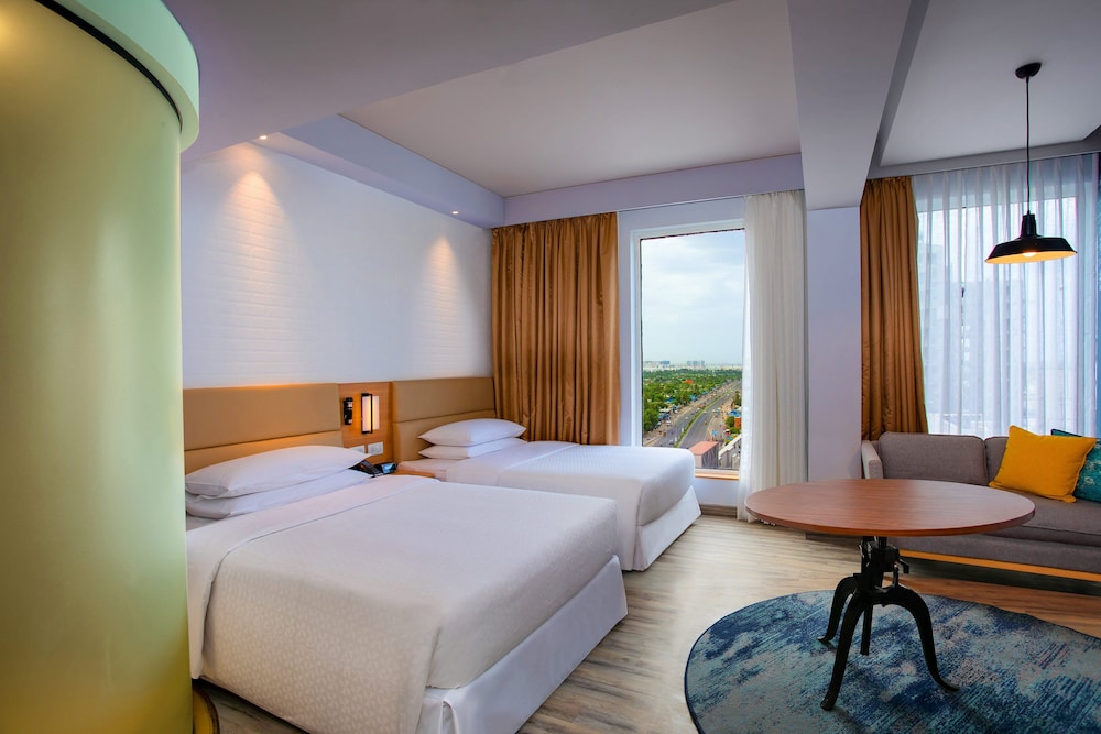 Four Points By Sheraton Chennai Omr 11/35