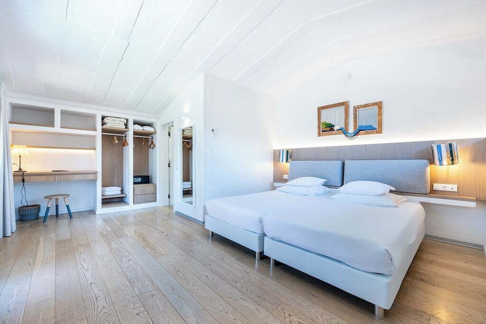 3 Bedrooms, Duplex Golf, Villa, King Bed