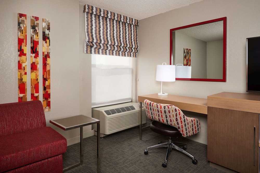 Hampton Inn Phoenix/Glendale/Peoria 48/50