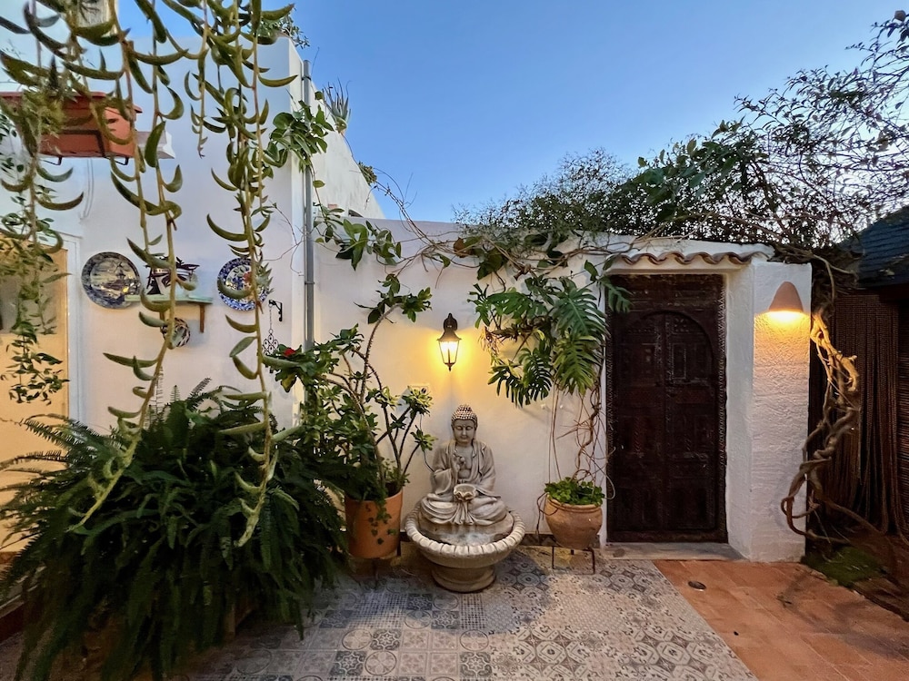 Altea Paradise B&B - Adults Only 1/36
