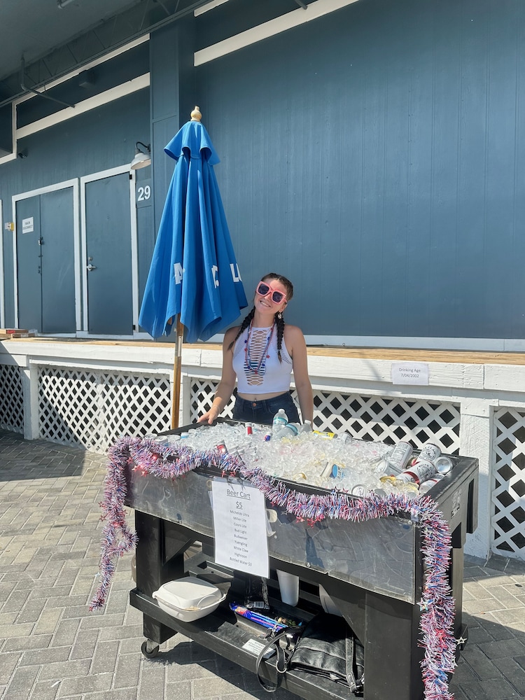 Fishermens Village Resort 8/48