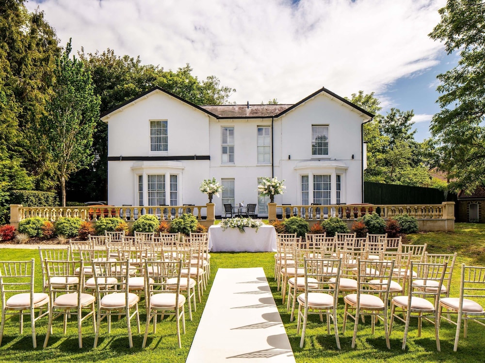 Mercure Oxford Hawkwell House Hotel 60/63