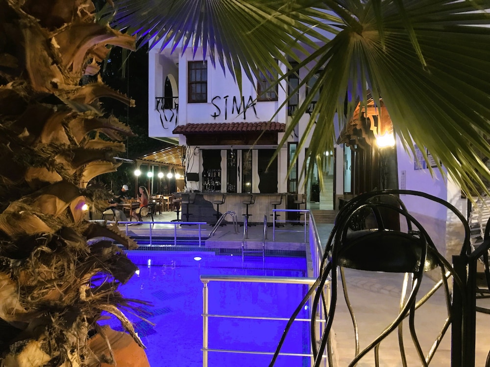 Sima Hotel 23/34