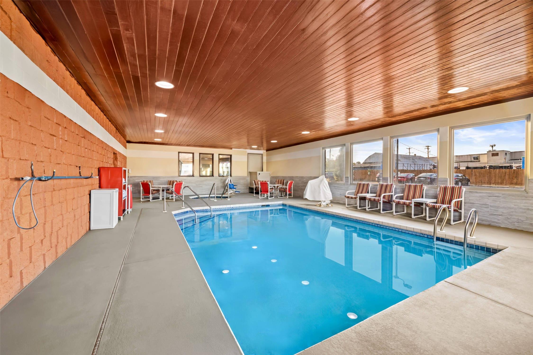 Quality Inn La Crosse North 11/24