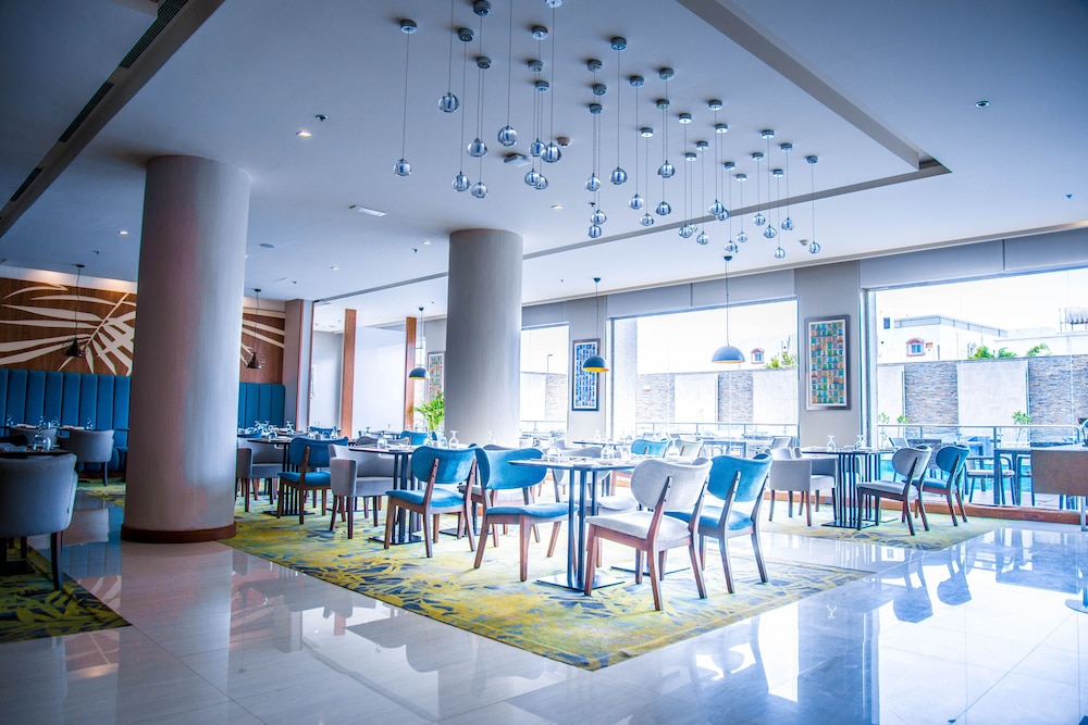 فندق نوفوتيل ينبع(Novotel Yanbu) 50/52