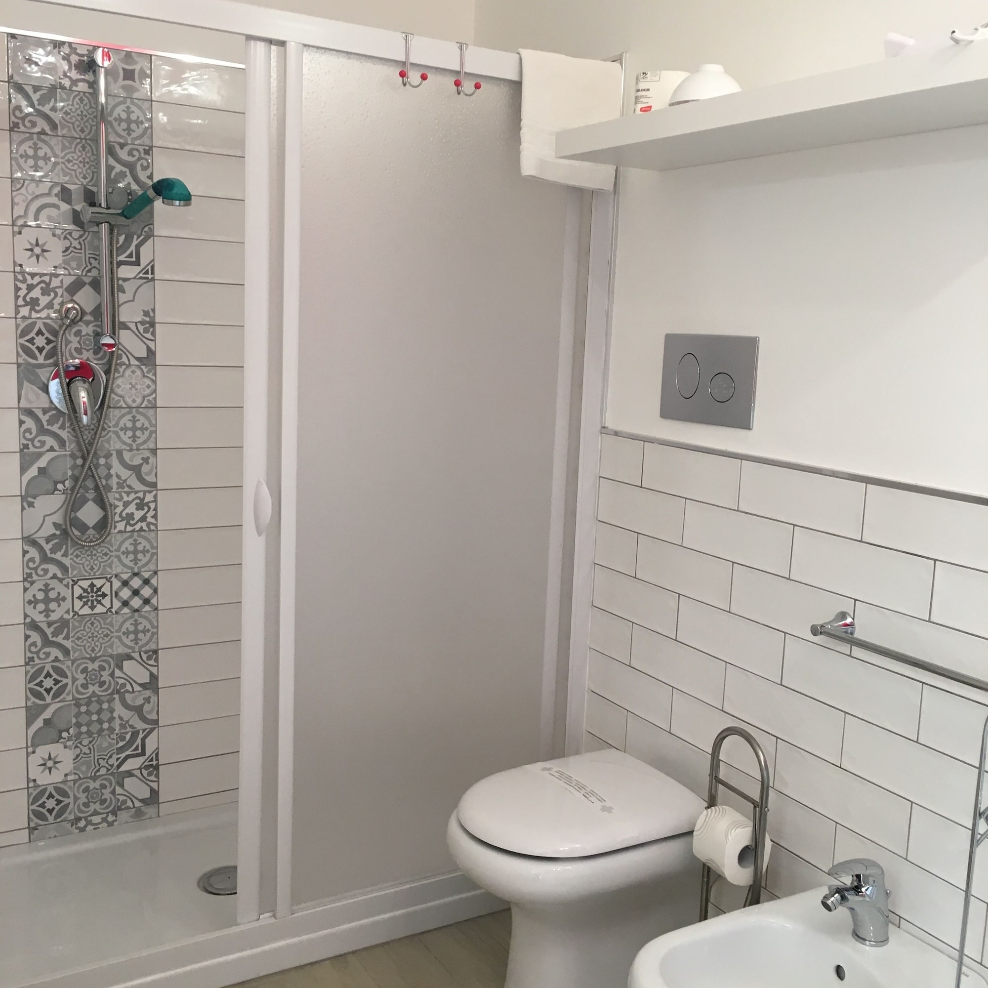 STANDARD, DOUBLE OR TWIN BED