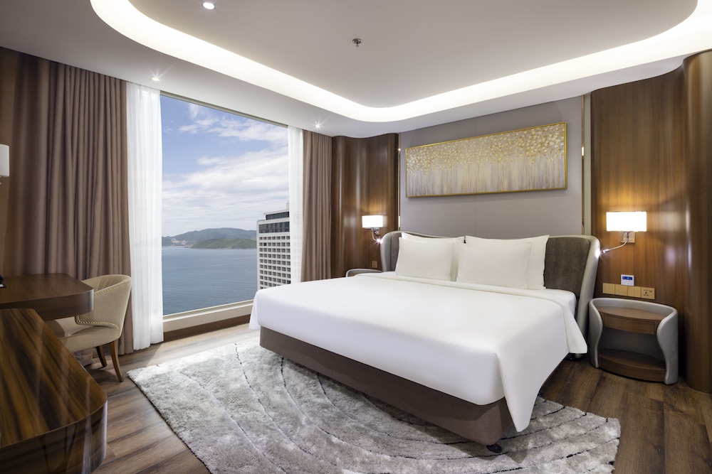 Marilyn, Suite, King Bed