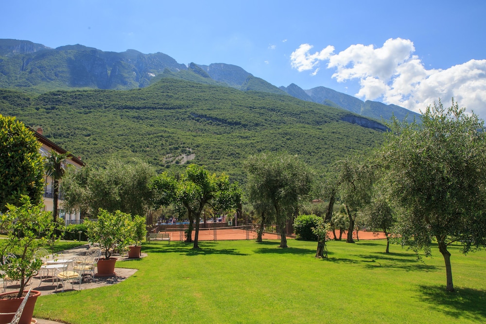 Club Hotel Olivi 40/65