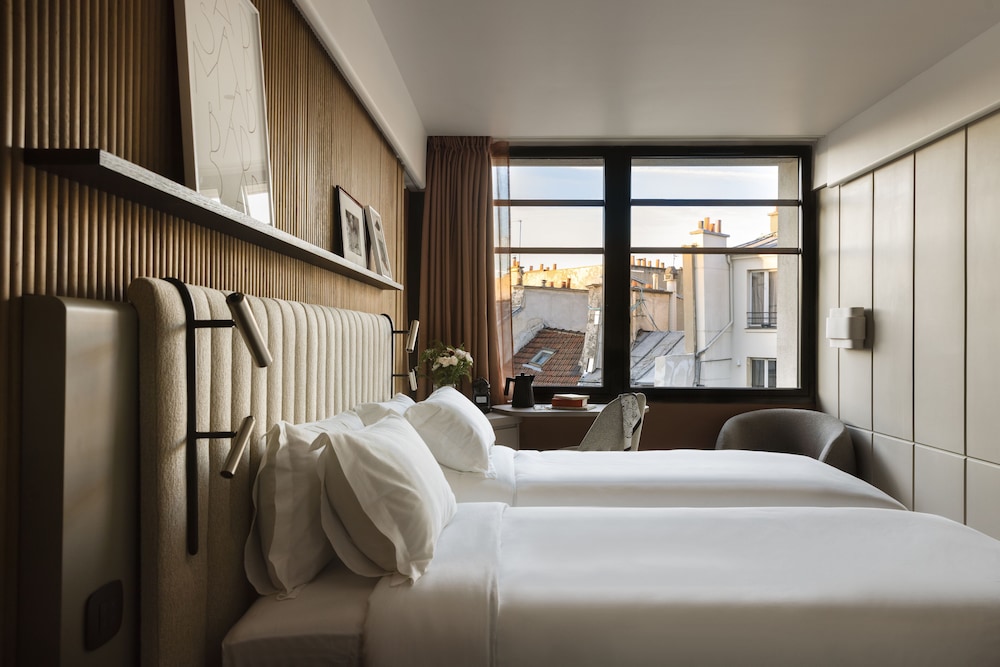 Hotel Dame des Arts 6/50
