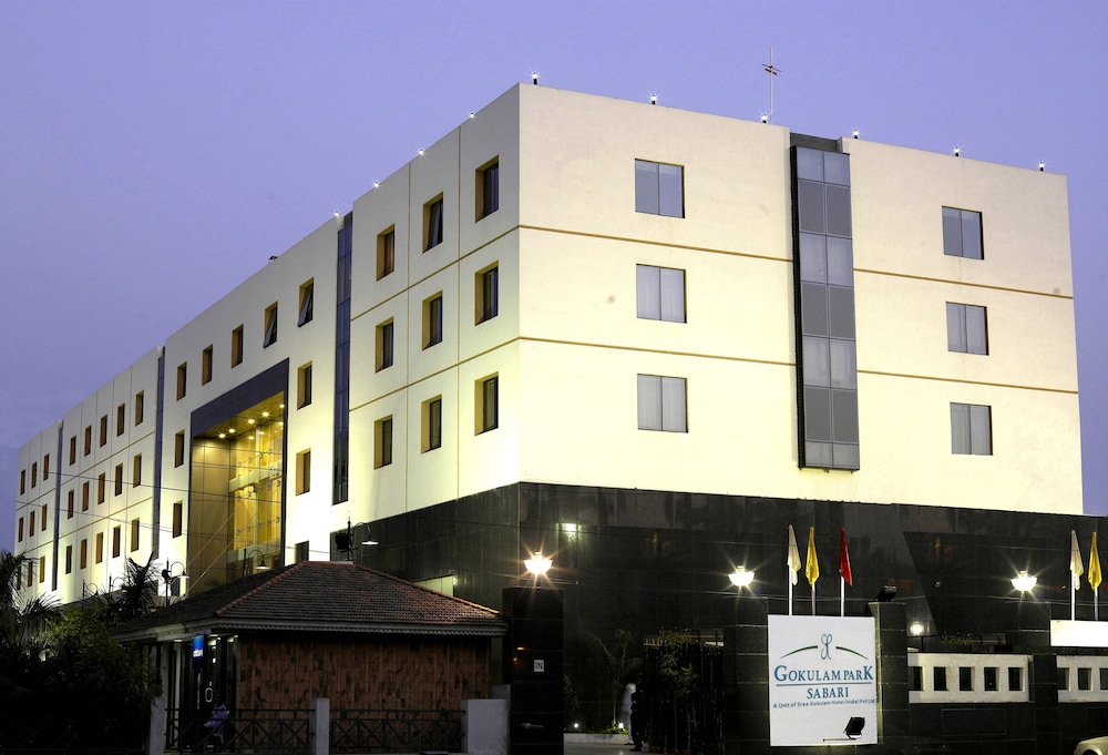 Gokulam Park Sabari Omr Hotel in CHENNAI (MADRAS)