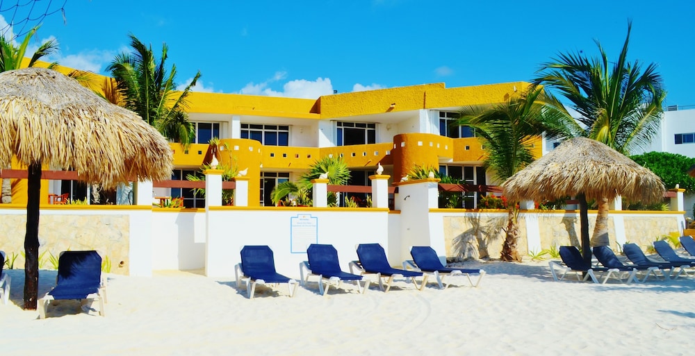 HOTEL ARRECIFES SUITES 62/67