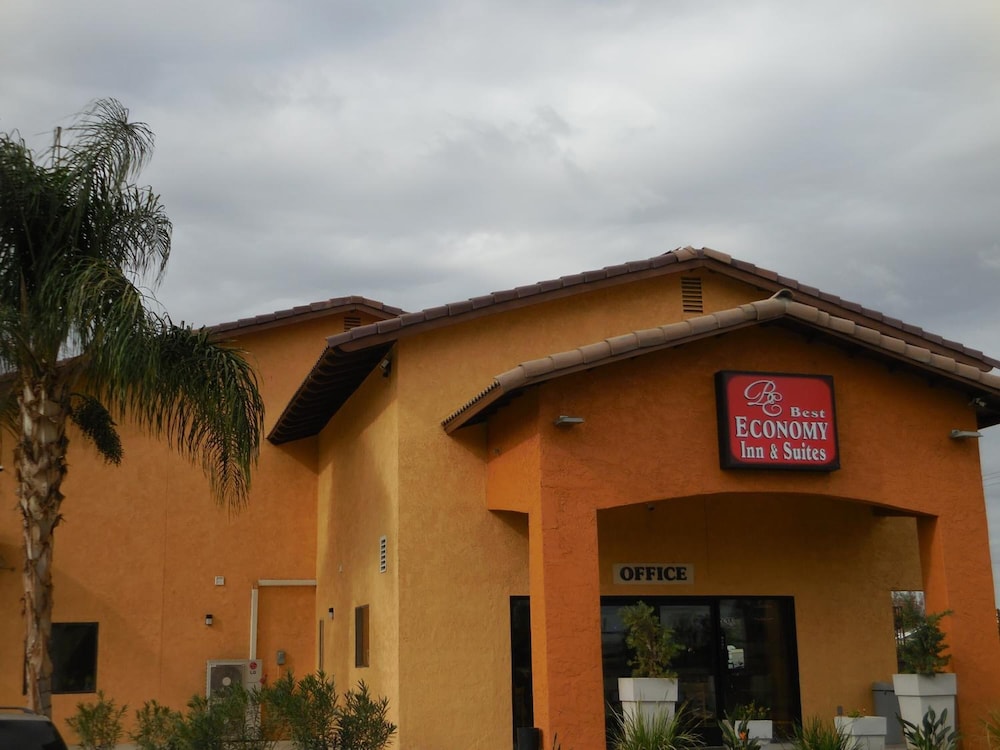 Best Economy Inn n Suites 2/67