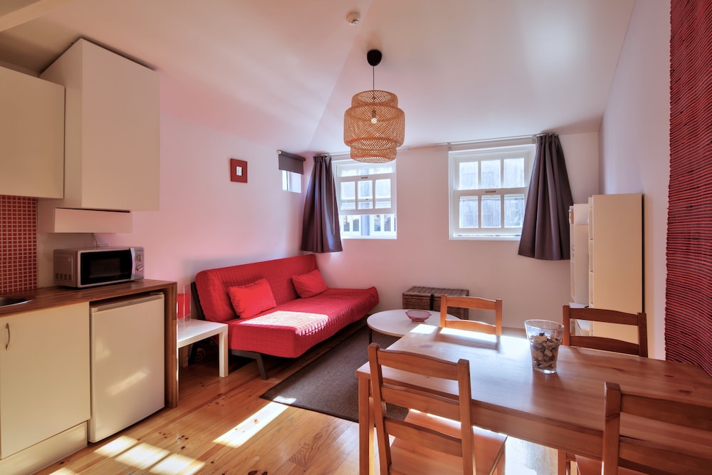 Aparthotel Oporto Entreparedes 45/77