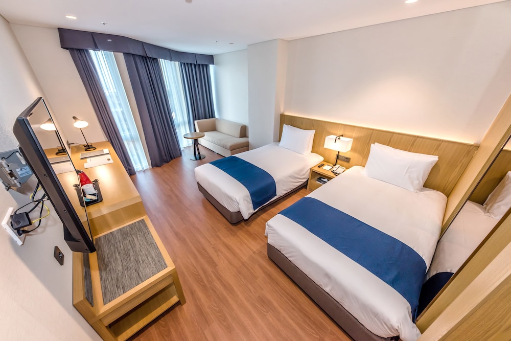 SUPERIOR, TWIN BEDS