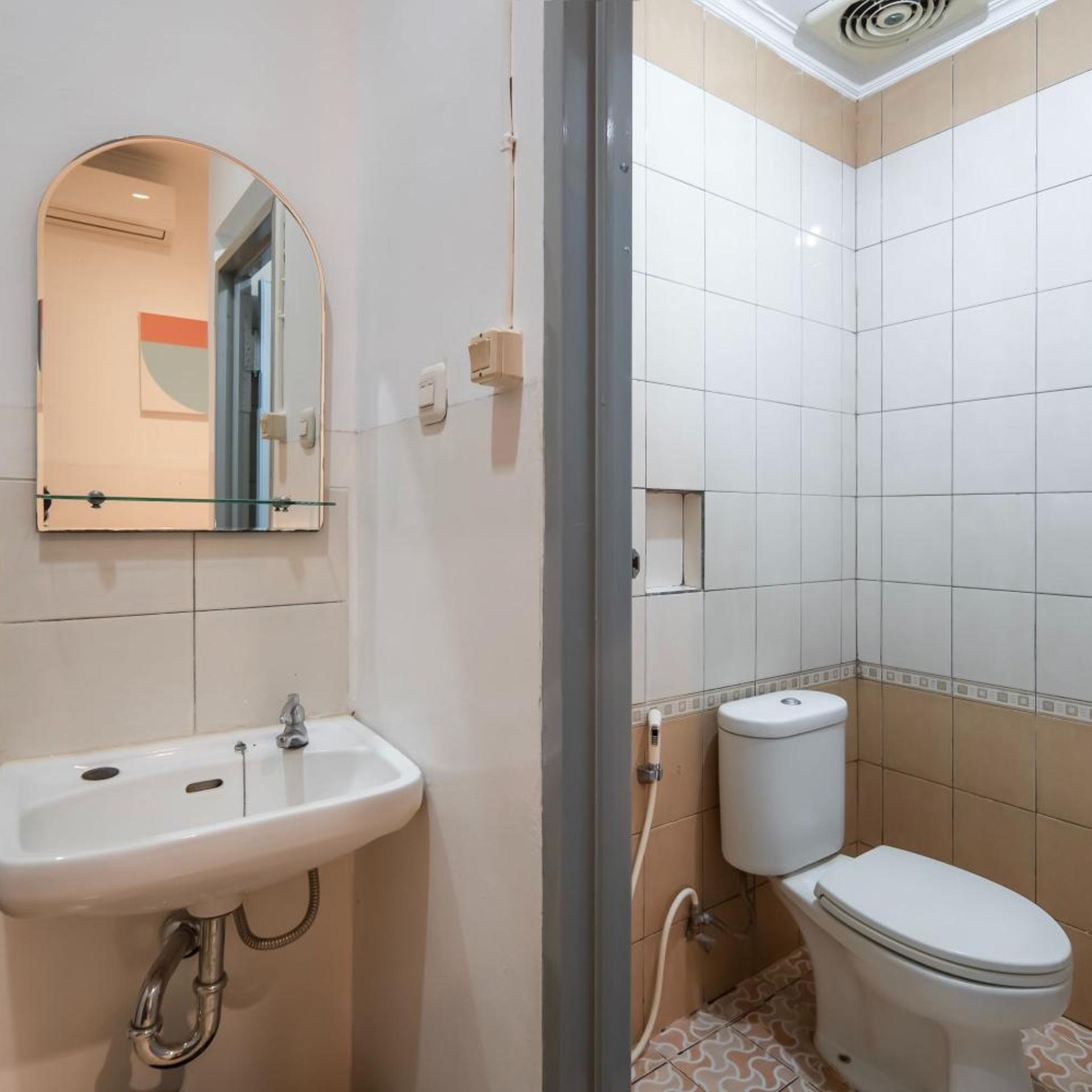 OYO 196 Horizone Residence 17/22