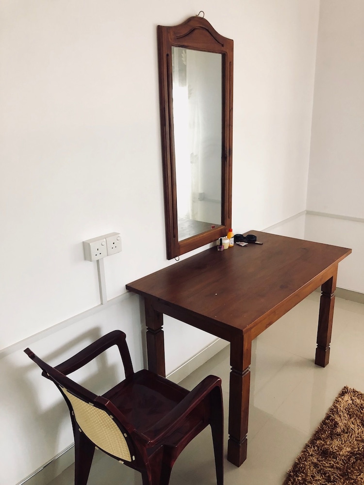 Padmi Villa 11/16