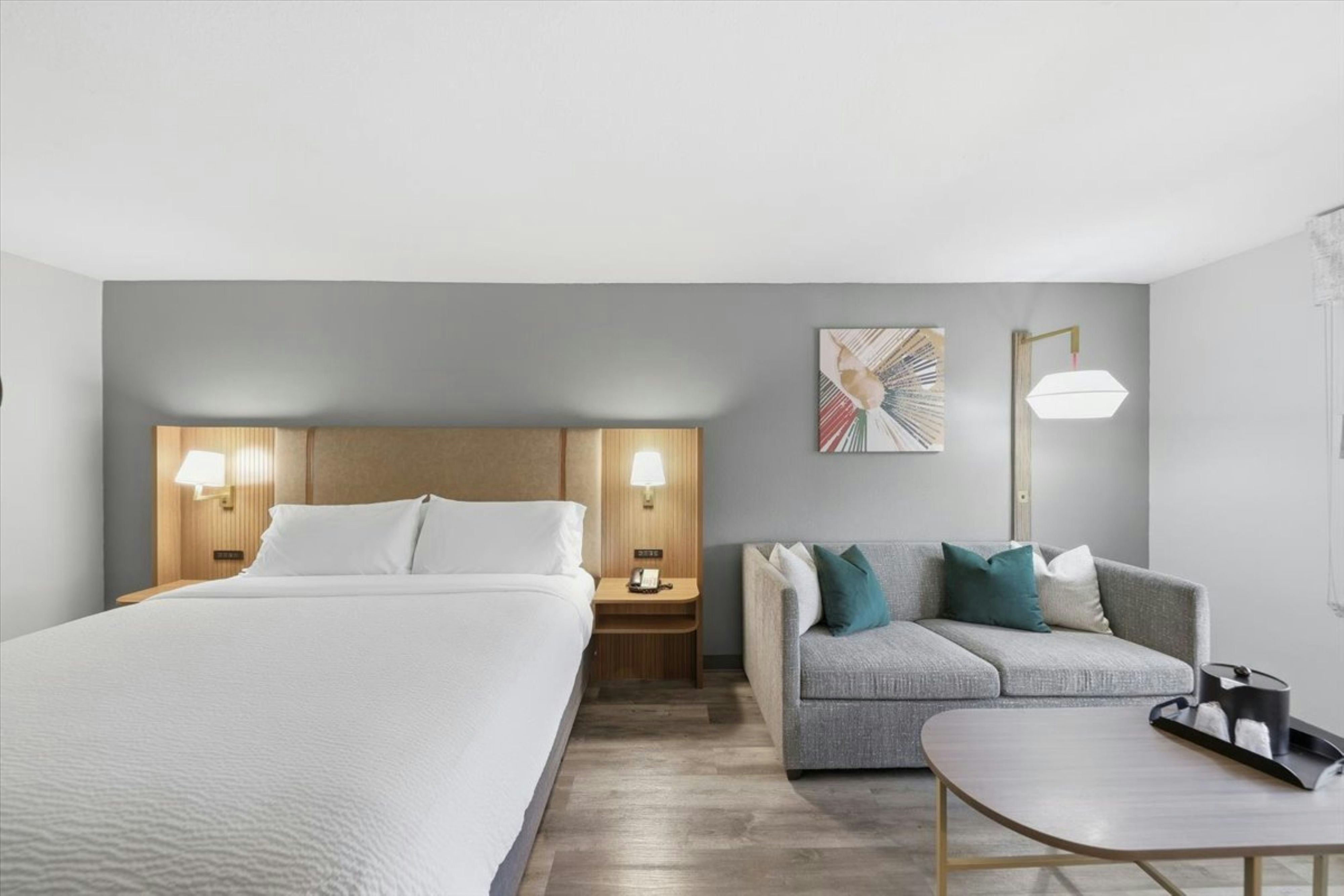 Holiday Inn Atlanta Northlake 18/38