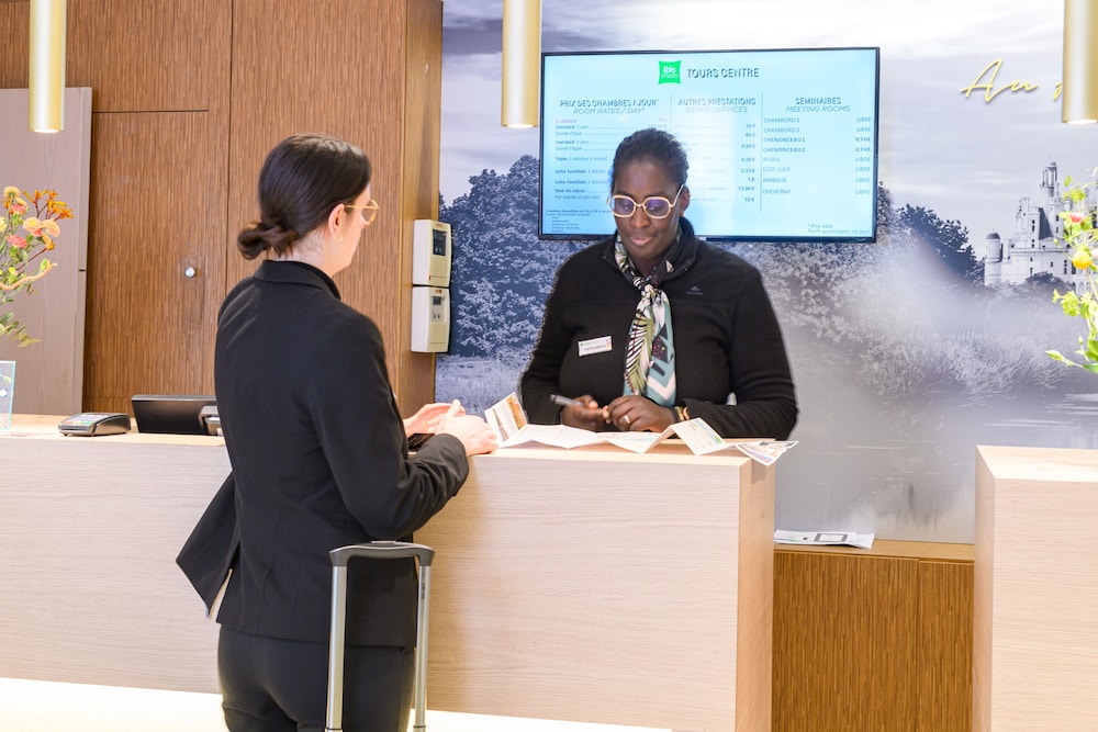 Ibis Styles Tours Centre 10/74