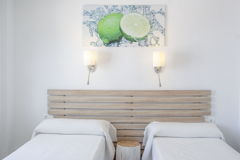 The Palm Star Ibiza - Adults Only 12/50
