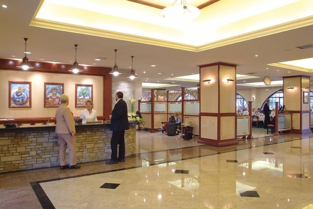 lobby