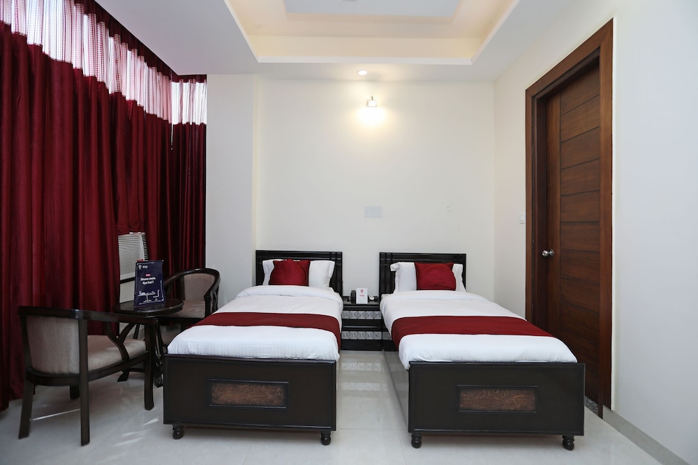 Oyo 9275 Hotel Royal Inn 10/17