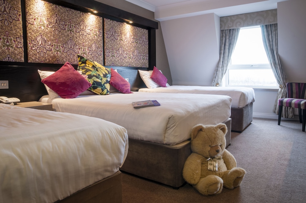 Flannerys Hotel Galway 15/60