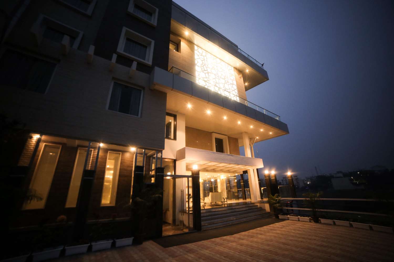 Comfort Inn Benares 3/19