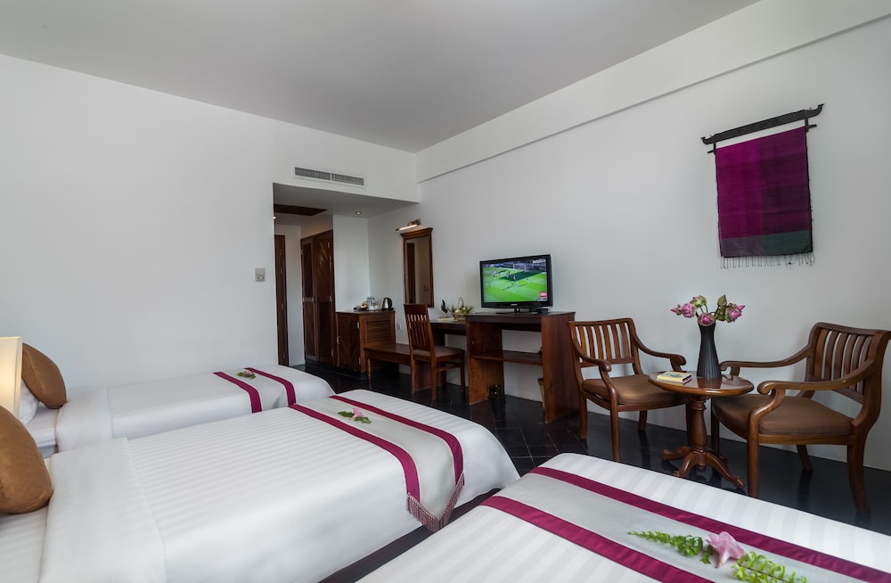 Kingdom Angkor Hotel 16/70