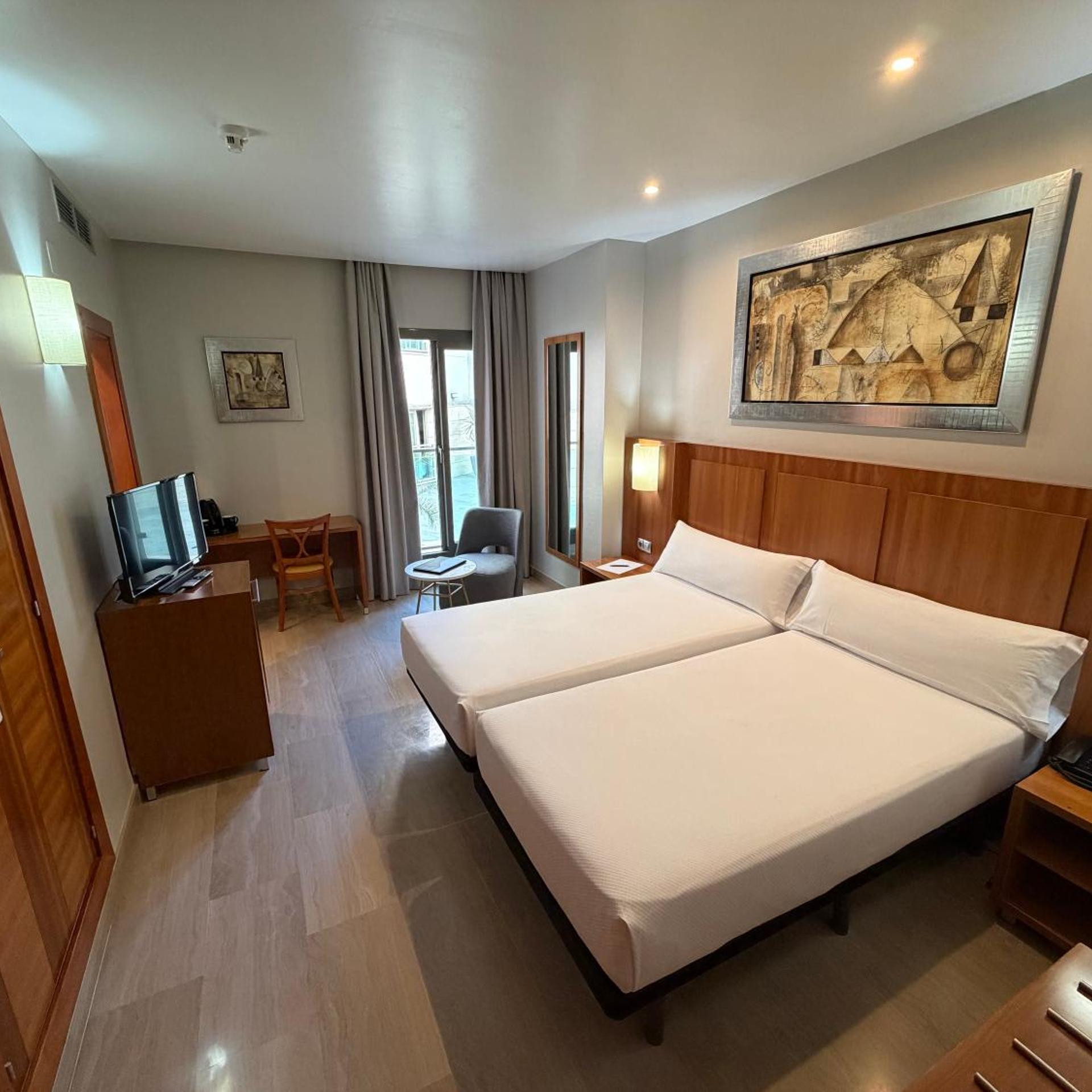 Room, Double Bed