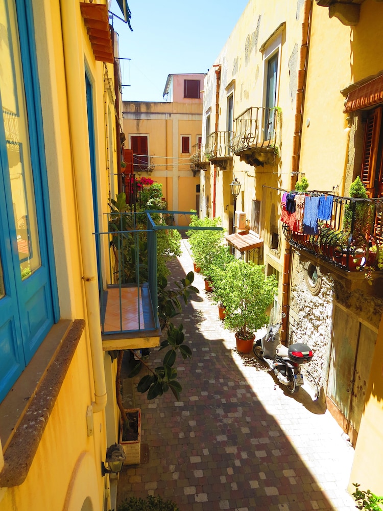 Casa Vittorio 34/50