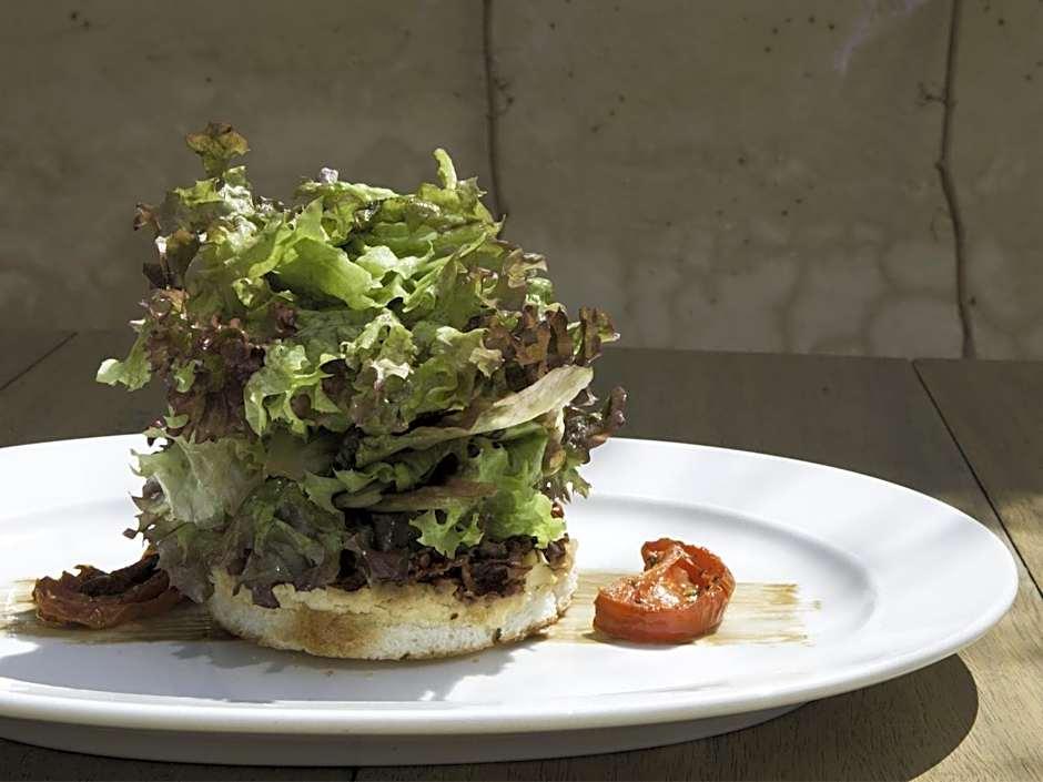La Locanda Boutique Hotel 40/50