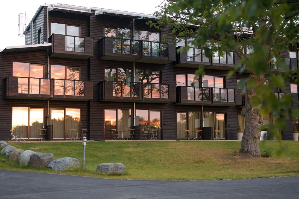Marholmen Hotell and Conference AB 1/81