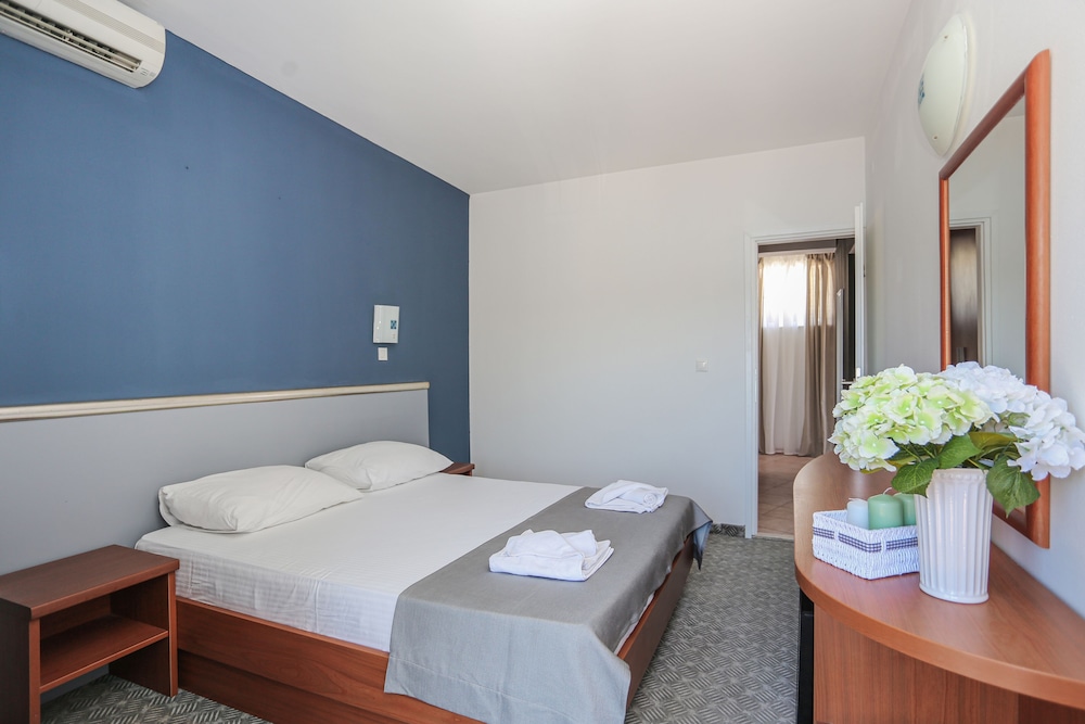 Hotel Lumbarda 19/63